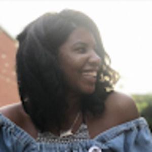 Meet your Posher, Jade